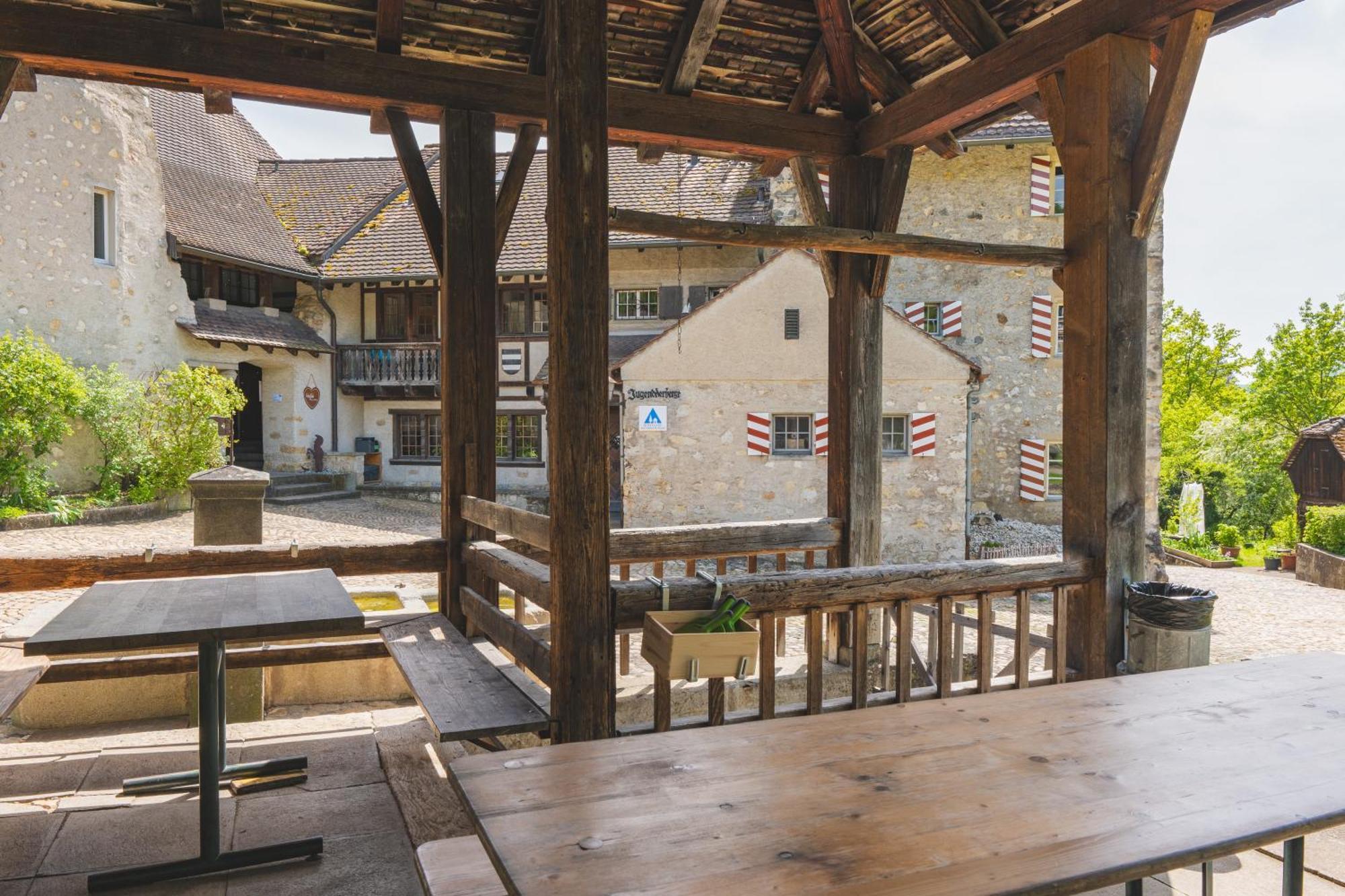 Brugg Youth Hostel Экстерьер фото
